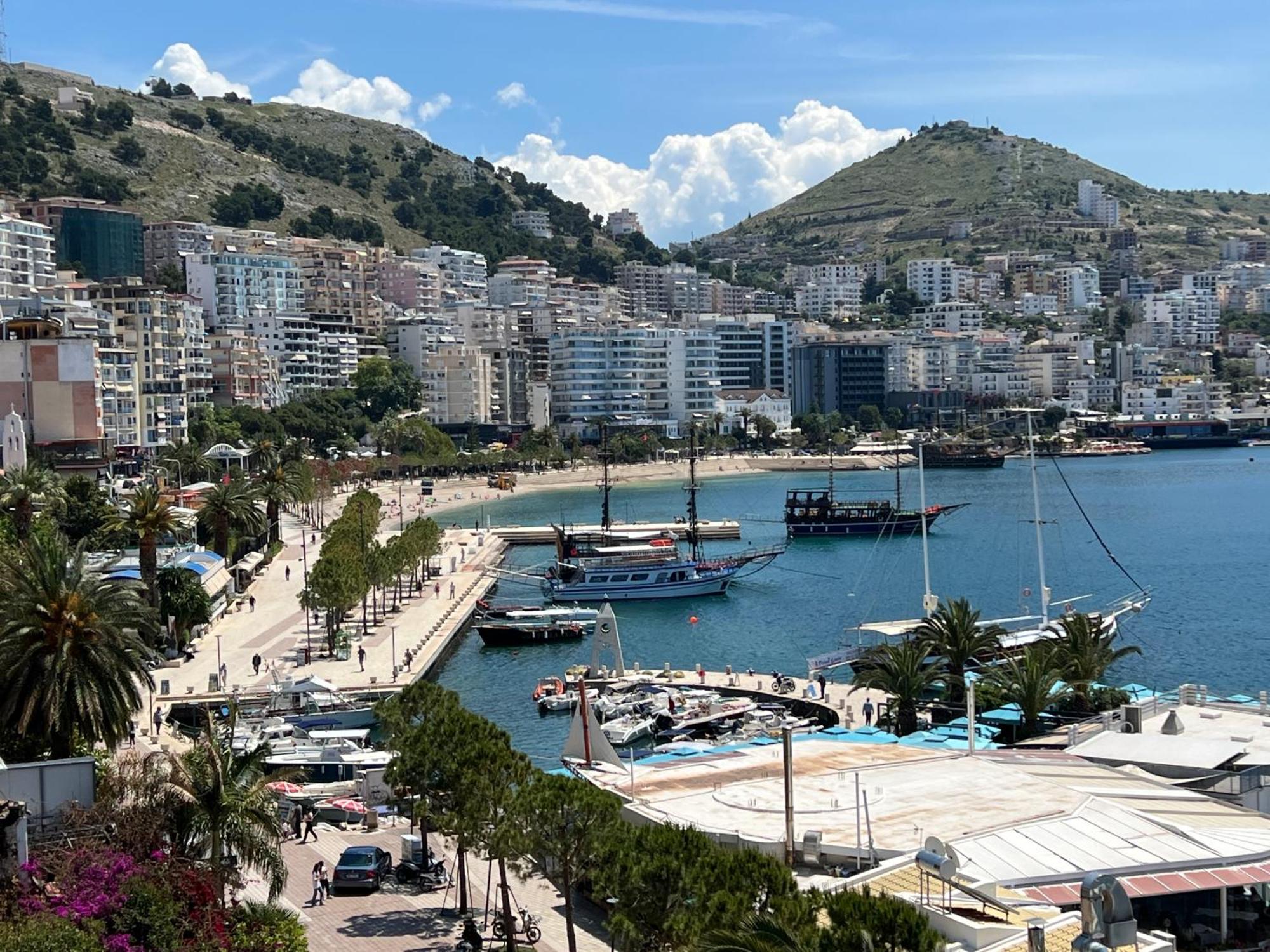 Hotel Real Sarandë 外观 照片