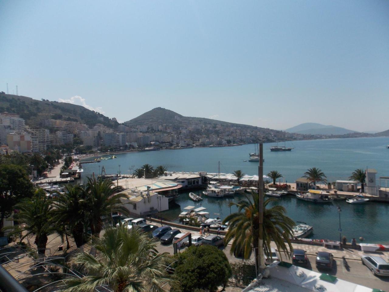 Hotel Real Sarandë 外观 照片